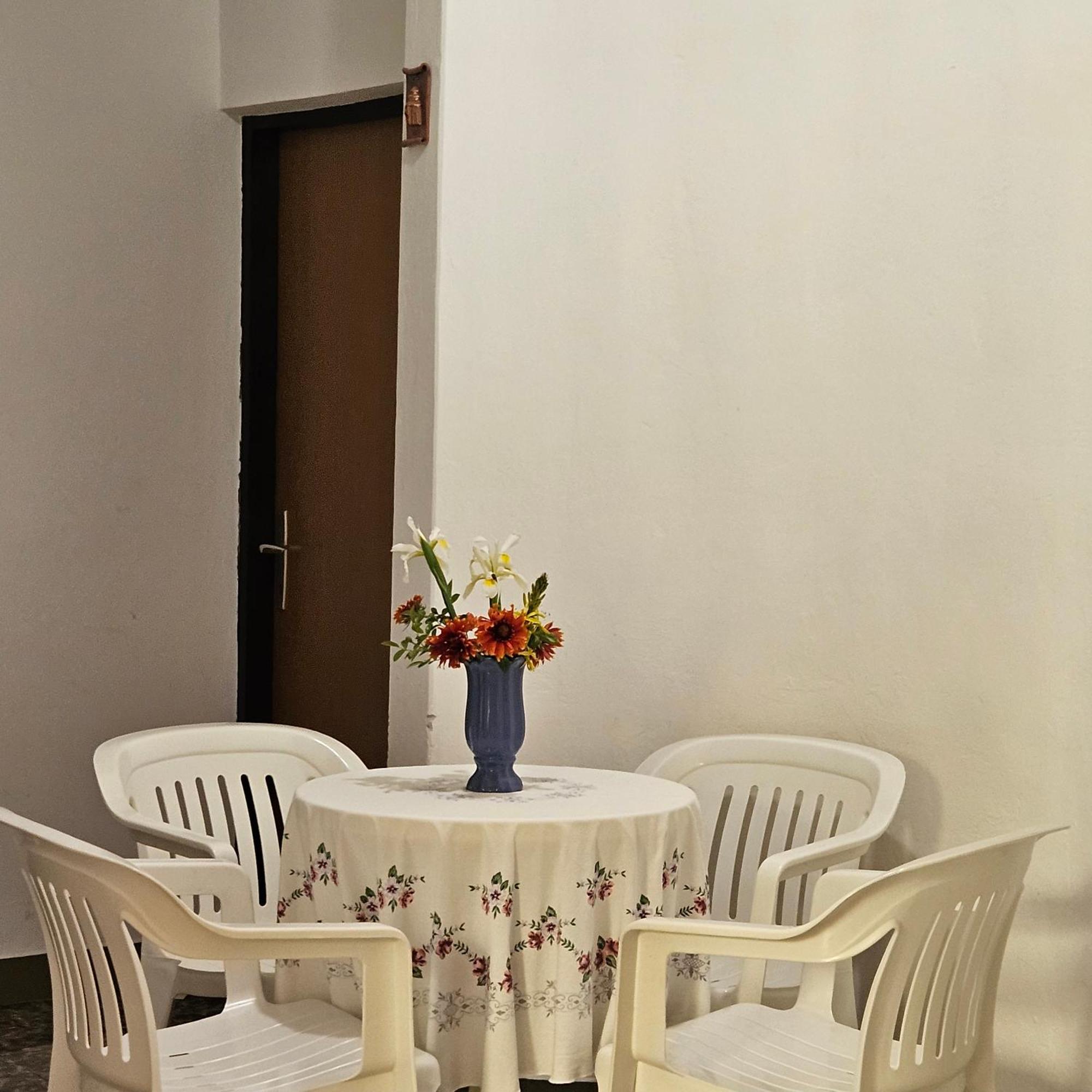 Apartman Agava Njivice Buitenkant foto